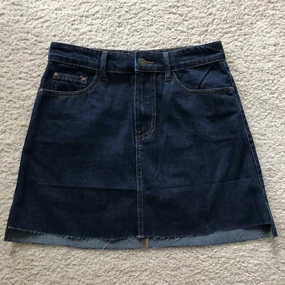 Raw Edge Denim Skirt - Picture 2 of 11